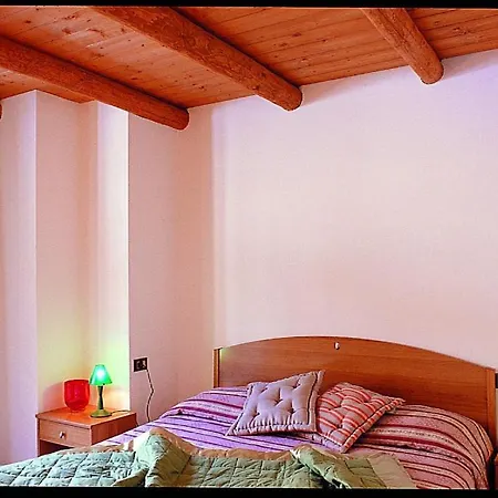 Aparthotel Al Maniero Ponte Di Legno