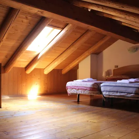 Al Maniero Aparthotel Ponte Di Legno
